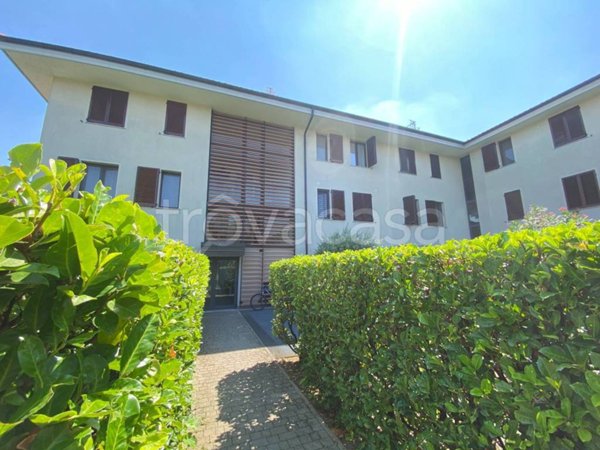 appartamento in vendita a Pioltello in zona Seggiano