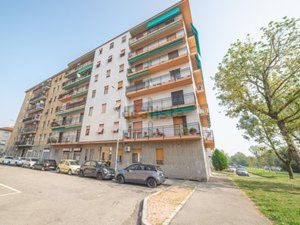 ufficio in vendita a Pioltello in zona Seggiano