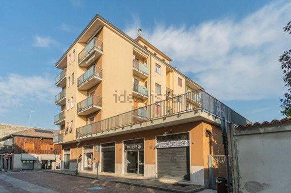 appartamento in vendita a Pioltello in zona Limito