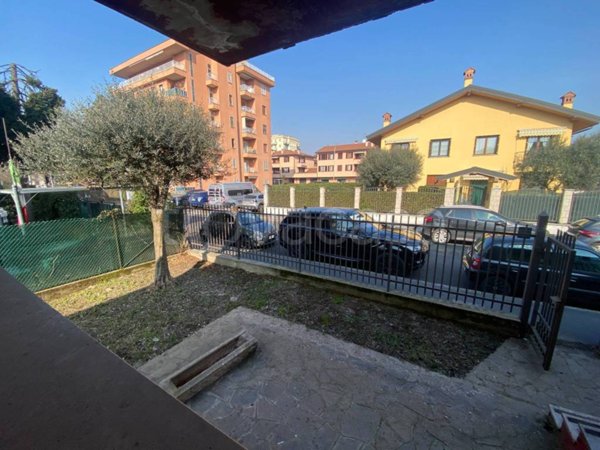 casa indipendente in vendita a Pioltello