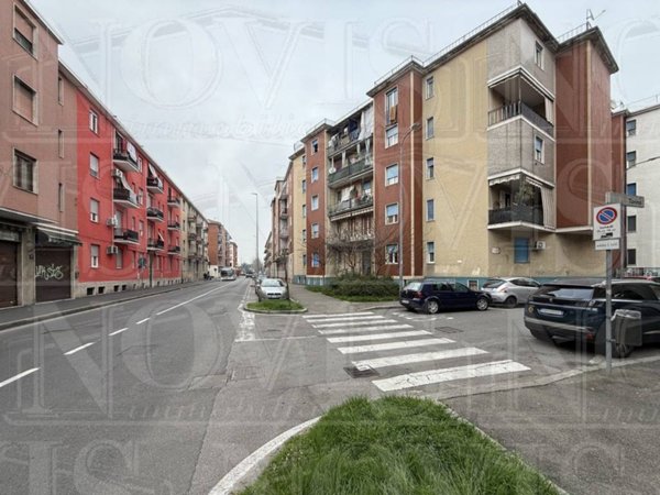 appartamento in vendita a Pioltello in zona Seggiano