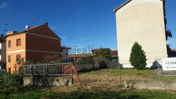 casa indipendente in vendita a Pioltello