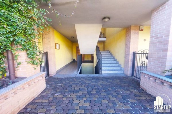 appartamento in vendita a Pioltello in zona Rugacesio