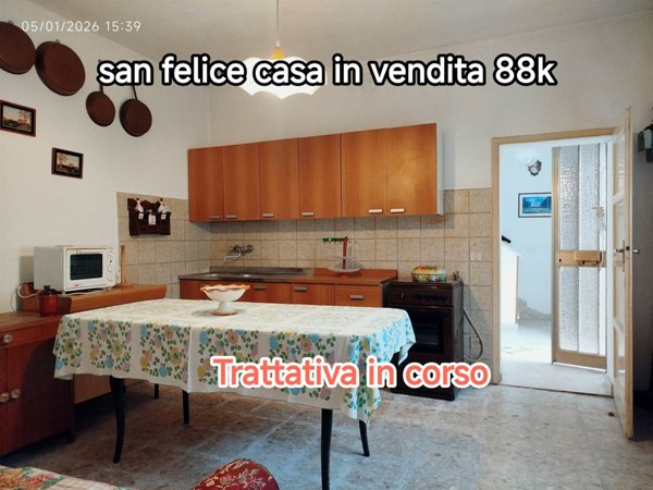 casa indipendente in vendita a Pioltello in zona San Felice