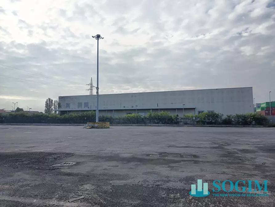 ufficio in vendita a Pioltello