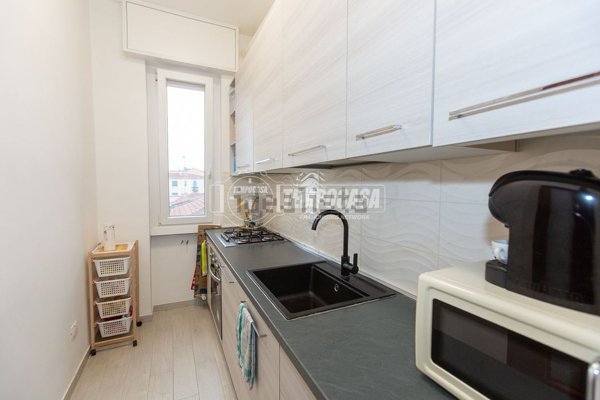 appartamento in vendita a Pioltello in zona Seggiano