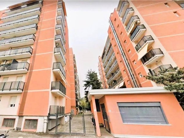 appartamento in vendita a Pioltello in zona Seggiano