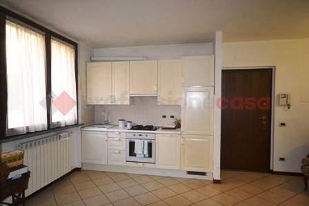 appartamento in vendita a Pioltello in zona Seggiano