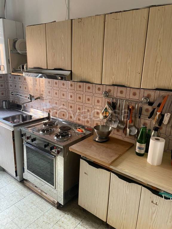 appartamento in vendita a Pioltello in zona Seggiano