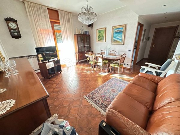 appartamento in vendita a Pioltello in zona Seggiano