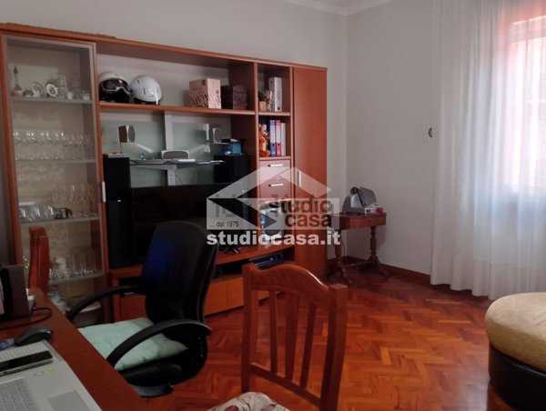 appartamento in vendita a Pioltello in zona Seggiano