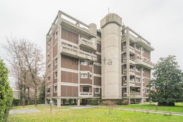 appartamento in vendita a Pioltello in zona Limito