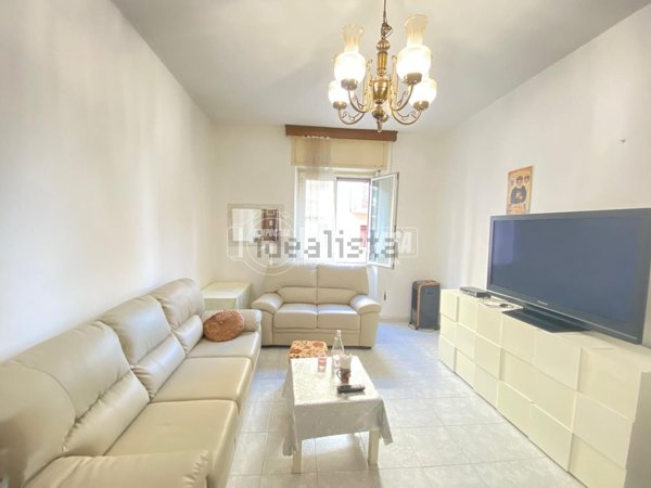 appartamento in vendita a Pioltello in zona Seggiano