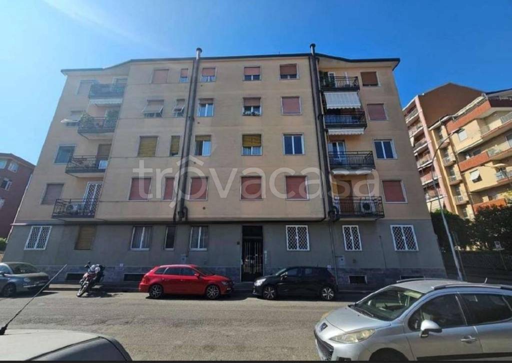 appartamento in vendita a Pioltello in zona Seggiano