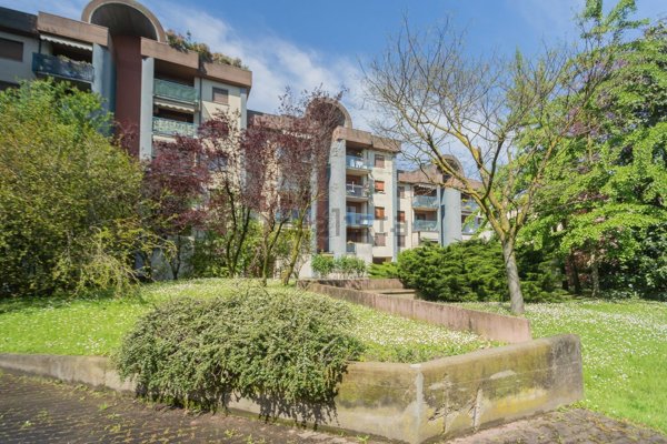 appartamento in vendita a Pioltello in zona Limito