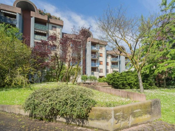 appartamento in vendita a Pioltello in zona Limito