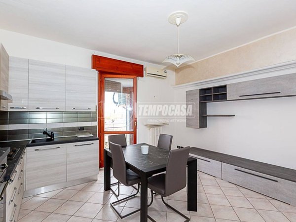 appartamento in vendita a Pioltello