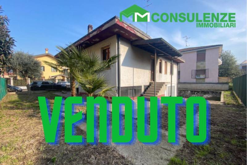 casa indipendente in vendita a Pioltello