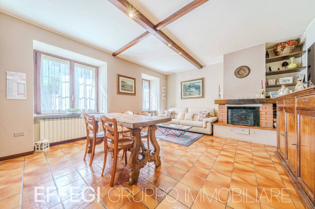 casa indipendente in vendita a Pioltello in zona Limito