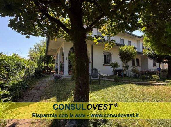 casa indipendente in vendita a Pioltello in zona Seggiano