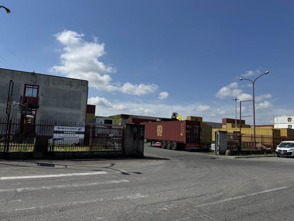 ufficio in vendita a Pioltello in zona Limito