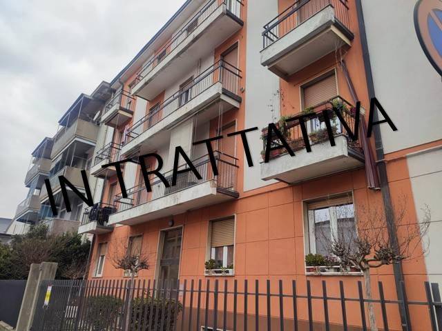 appartamento in vendita a Pioltello in zona Seggiano