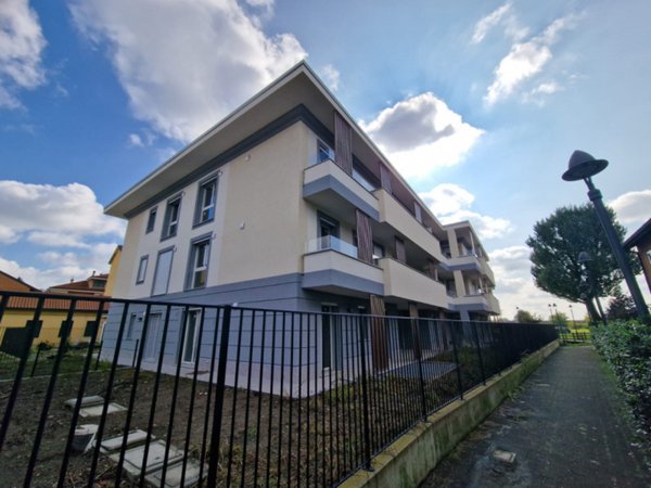 appartamento in vendita a Pioltello in zona Limito