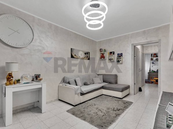 appartamento in vendita a Pioltello in zona Seggiano