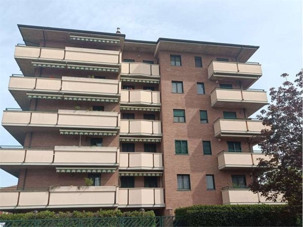 appartamento in vendita a Pioltello in zona Seggiano