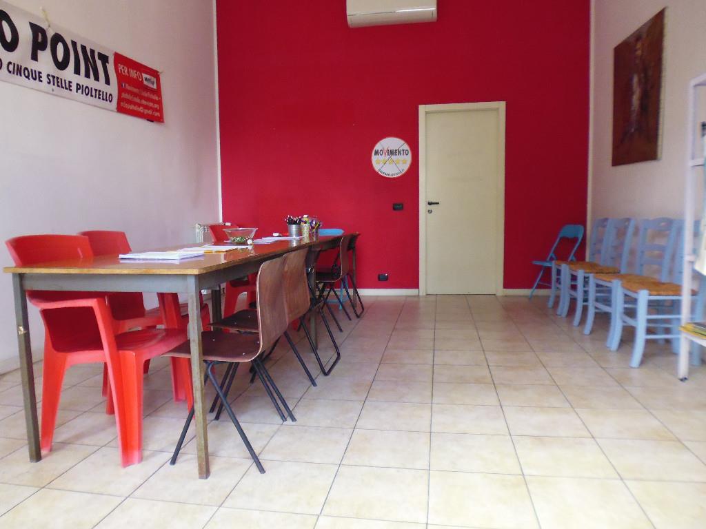 negozio in vendita a Pioltello