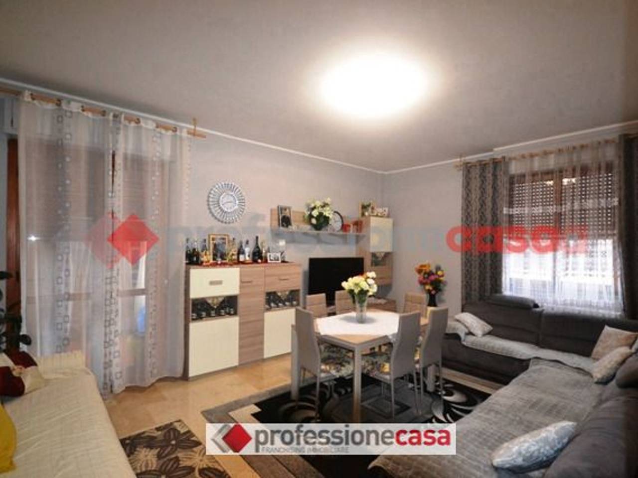 appartamento in vendita a Pioltello in zona Seggiano