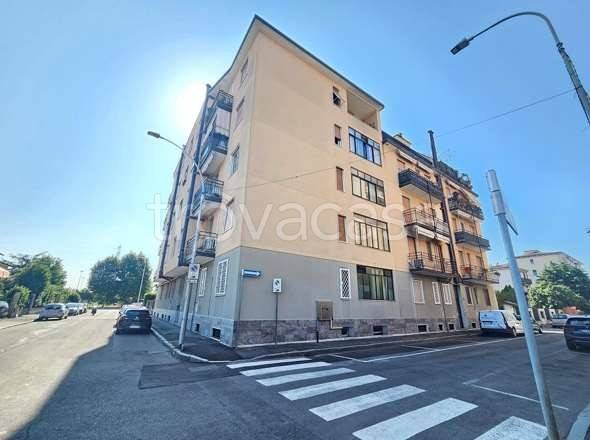 appartamento in vendita a Pioltello in zona Seggiano