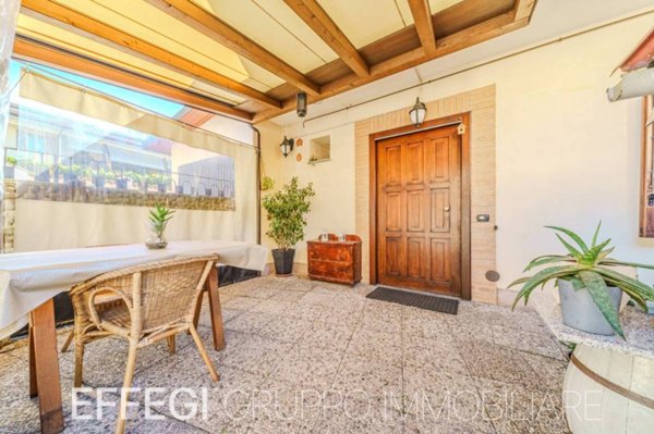 casa indipendente in vendita a Pioltello in zona Limito