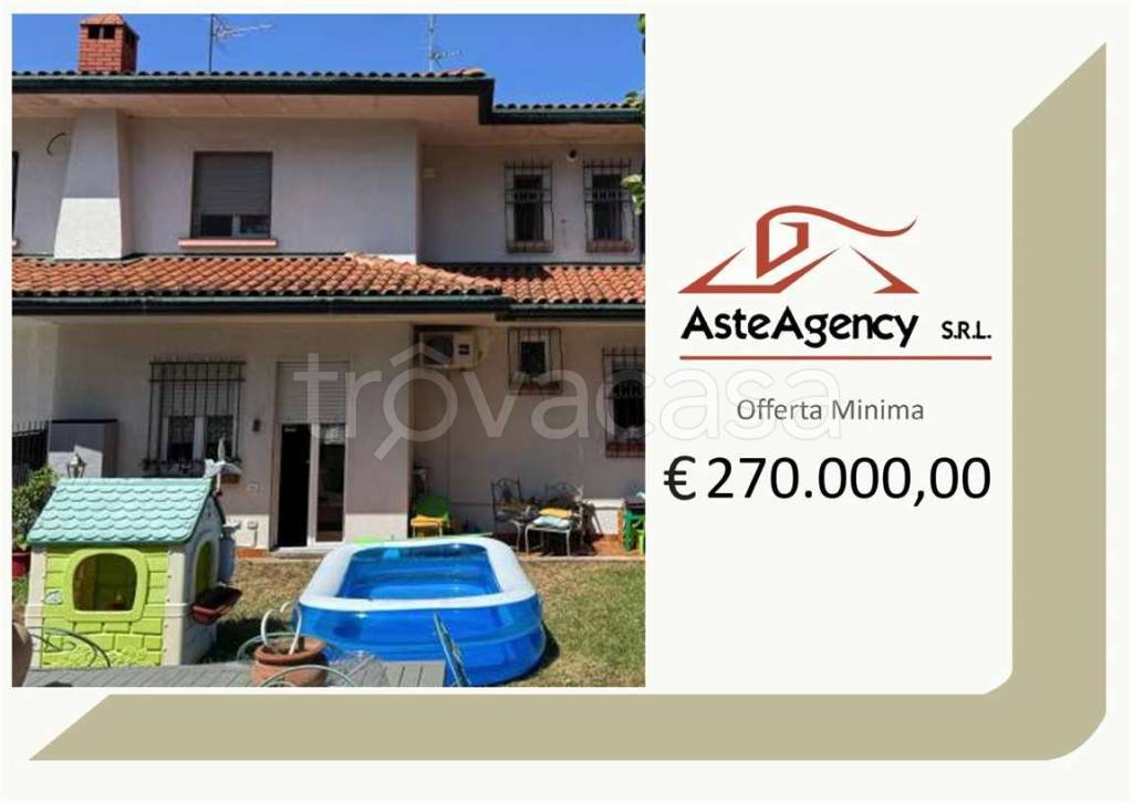 casa indipendente in vendita a Pioltello in zona Seggiano