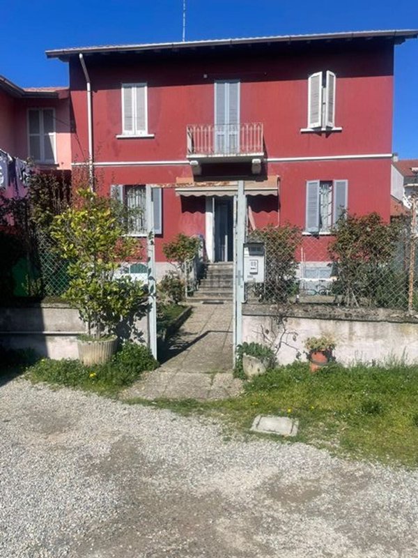 casa indipendente in vendita a Pioltello in zona Limito