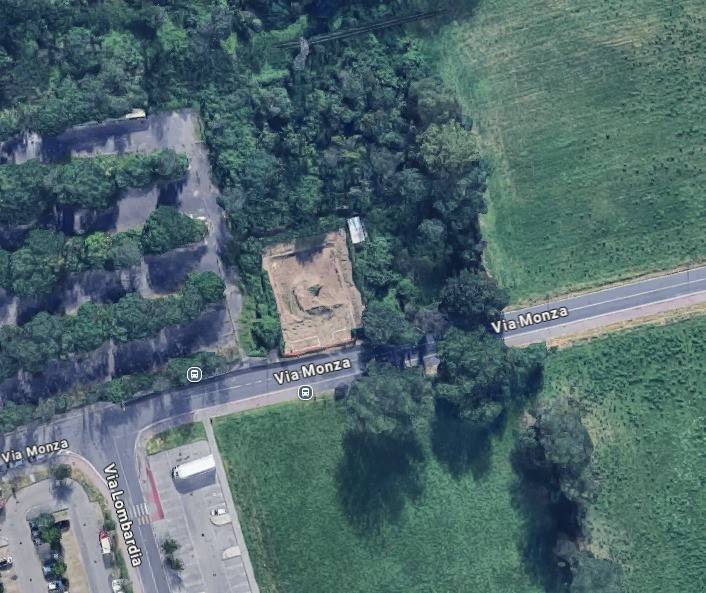 terreno edificabile in vendita a Pioltello