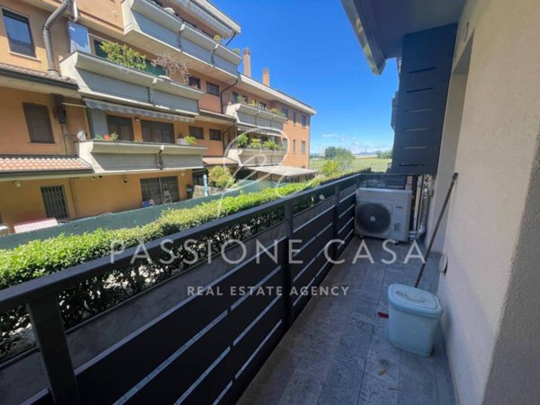 appartamento in vendita a Pioltello in zona Rugacesio