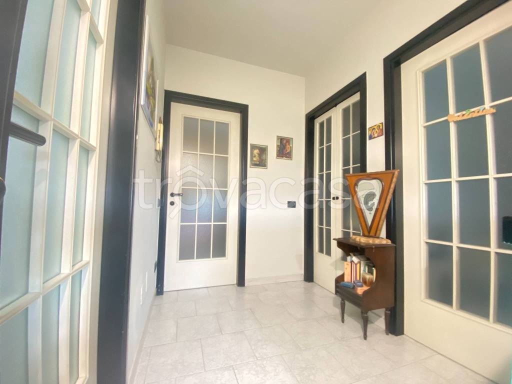 casa indipendente in vendita a Pioltello in zona Rugacesio
