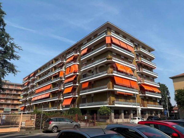 appartamento in vendita a Pioltello in zona Seggiano