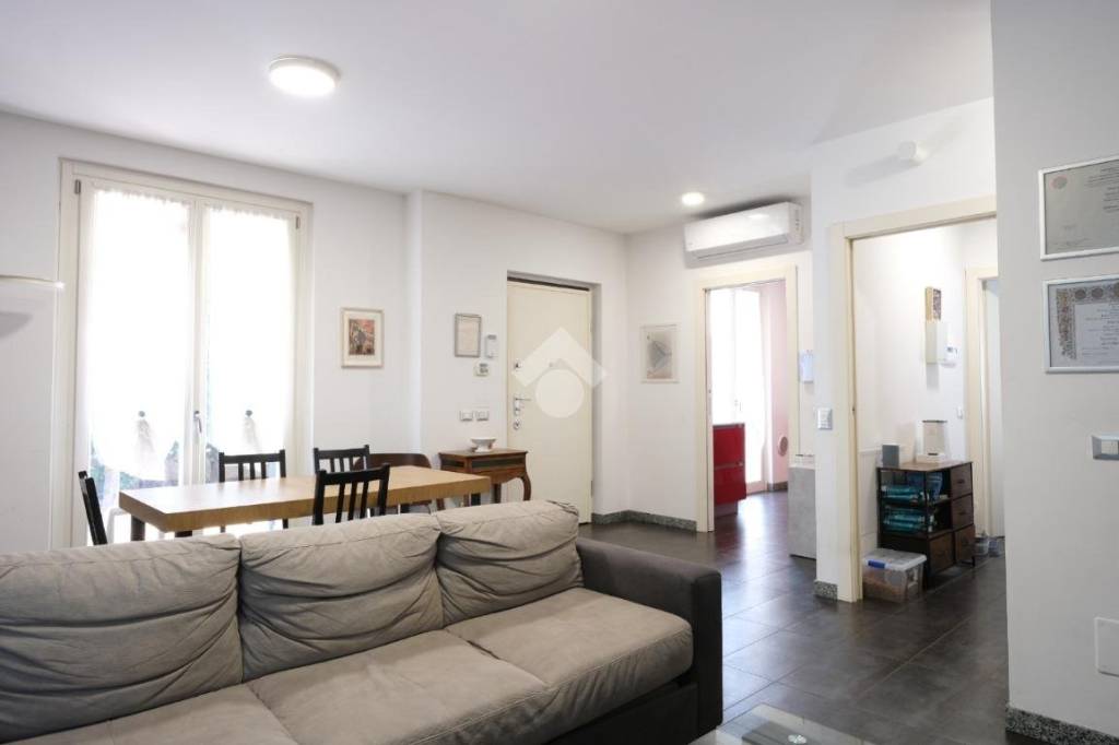 casa indipendente in vendita a Pioltello in zona Seggiano