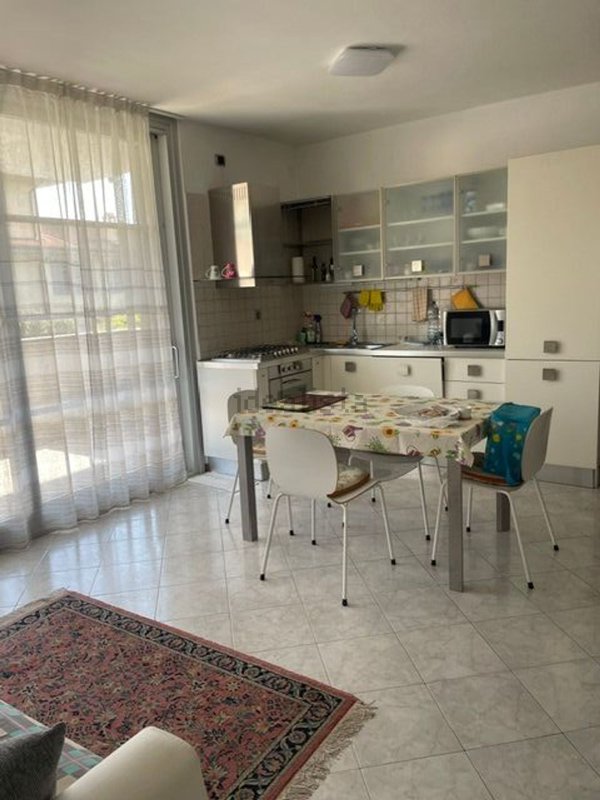 appartamento in vendita a Pioltello in zona Seggiano