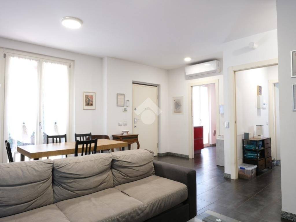 casa indipendente in vendita a Pioltello in zona Seggiano