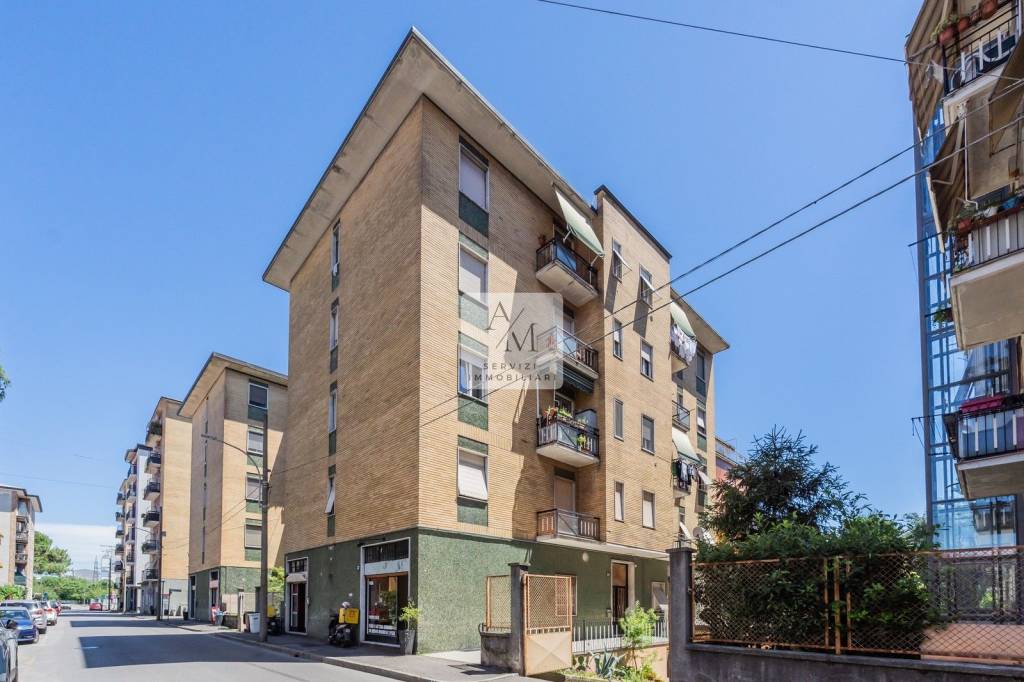 appartamento in vendita a Pioltello in zona Seggiano