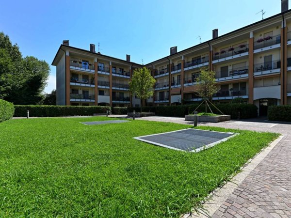 appartamento in vendita a Pioltello in zona Limito