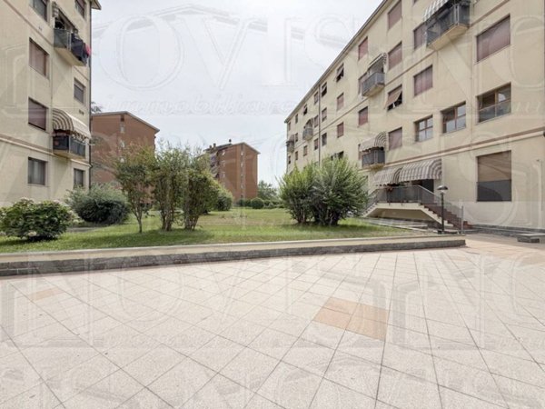 appartamento in vendita a Pioltello in zona Seggiano