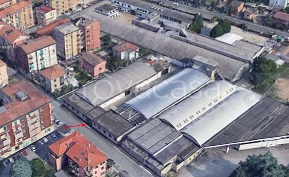 capannone in vendita a Pioltello in zona Seggiano