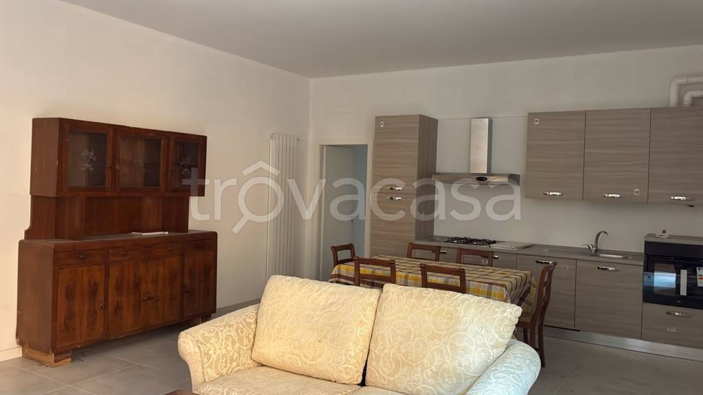 appartamento in vendita a Pioltello in zona Seggiano