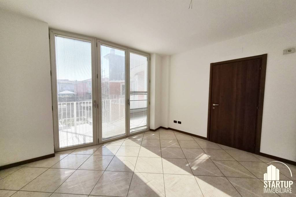 appartamento in vendita a Pioltello in zona Seggiano