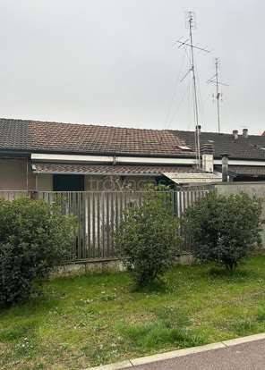 appartamento in vendita a Pioltello in zona Seggiano