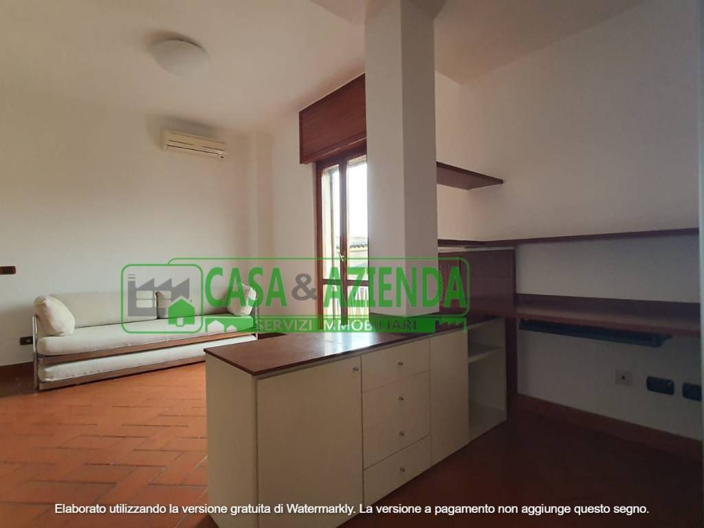 appartamento in vendita a Pioltello in zona Seggiano